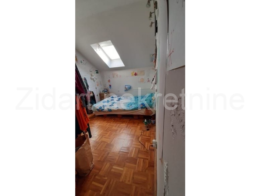 Квартира, 958 м², 161 000$ — FAKTOR